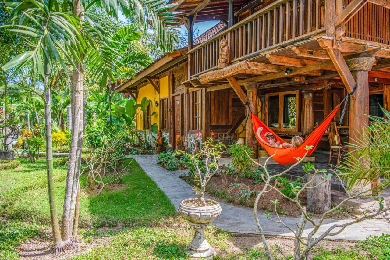 Stanley Lombok Hotel Mataram Exterior photo